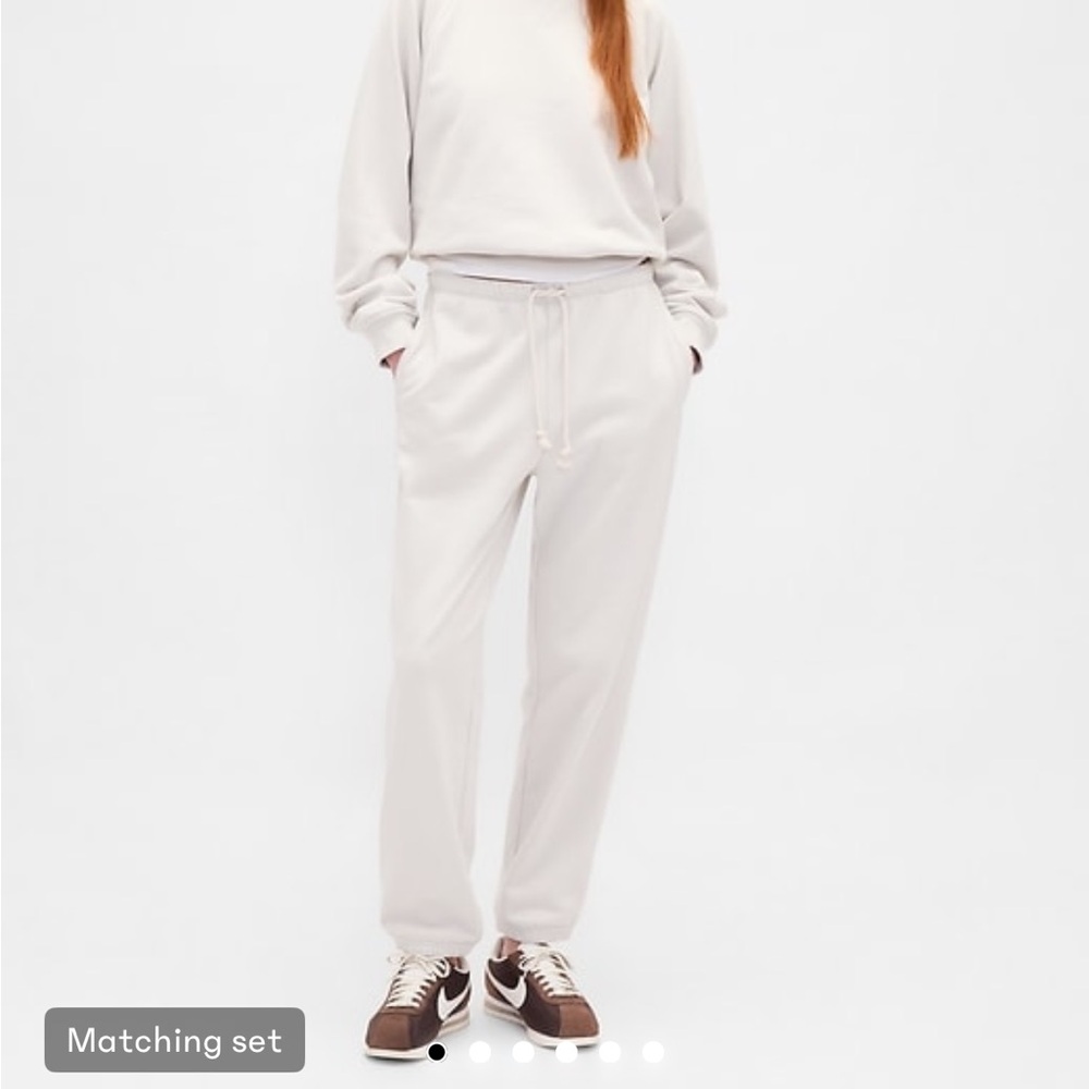 NWT Gap Heavyweight French Terry Slim Joggers